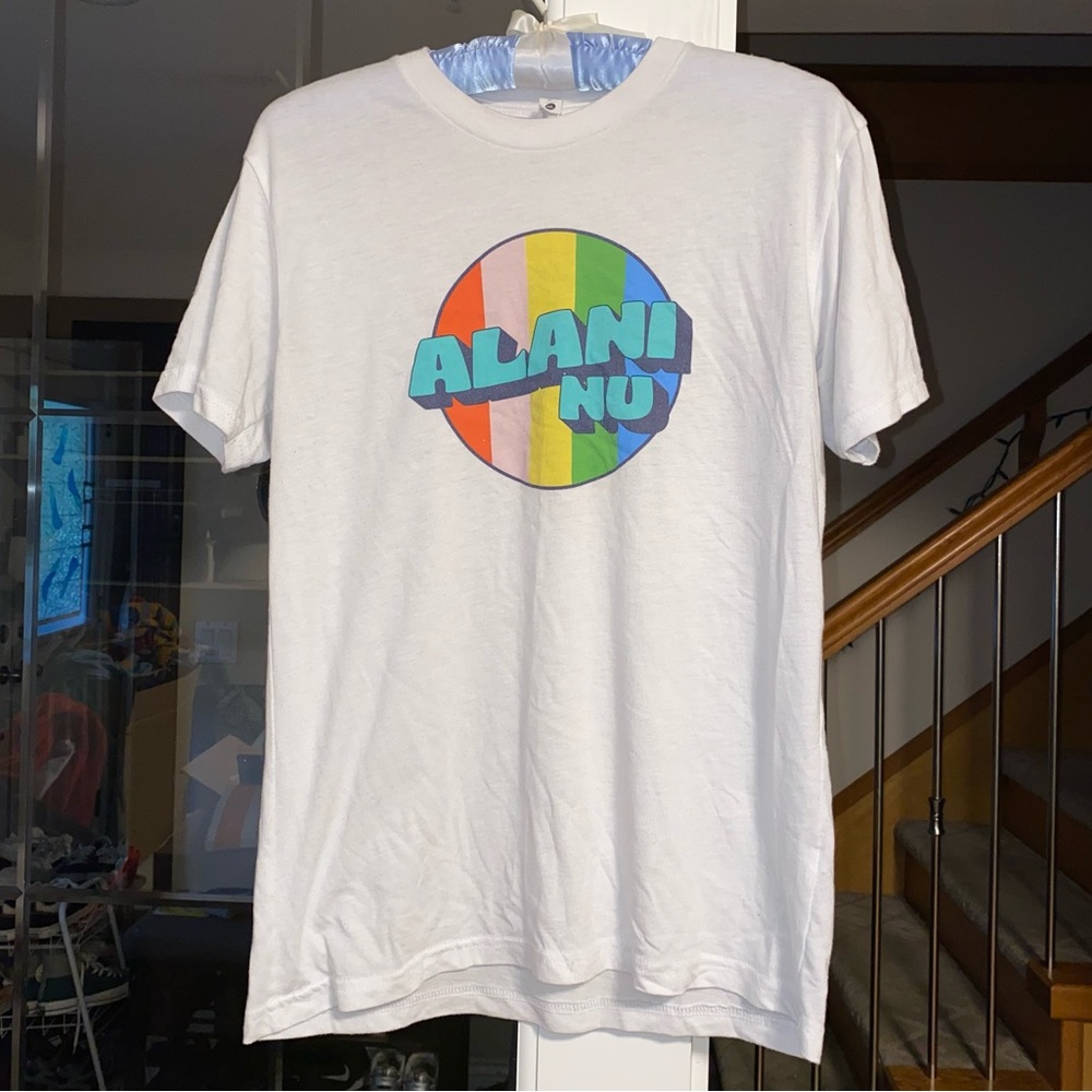 Alani Nu Retro Rainbow White Graphic T-Shirt - Picture 1 of 6